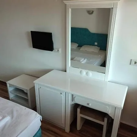 Cysirius Couette-café Alanya