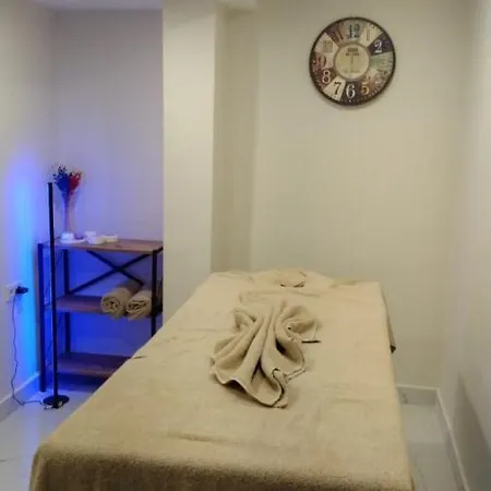 Cysirius Bed and Breakfast *